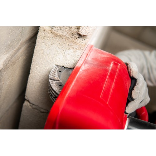 Masina de taiat canale in perete D500 pentru taiere in materiale extrem de dure si abrazive - inclusiv discuri Masina de taiat canale in perete D500 pentru taiere in materiale extrem de dure si abrazive - inclusiv discuri